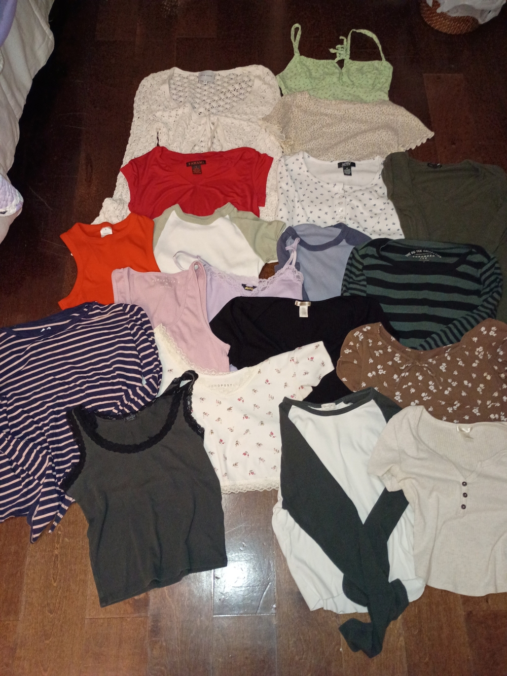 Assorted Teen Girls Multi-Color Tops - Pack of Mixed Styles NAME BRANDS💯 - Picture 2 of 16